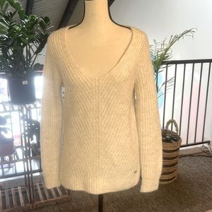 Abercrombie & Fitch woman’s oversized deep scoop neck fuzzy sweater size S